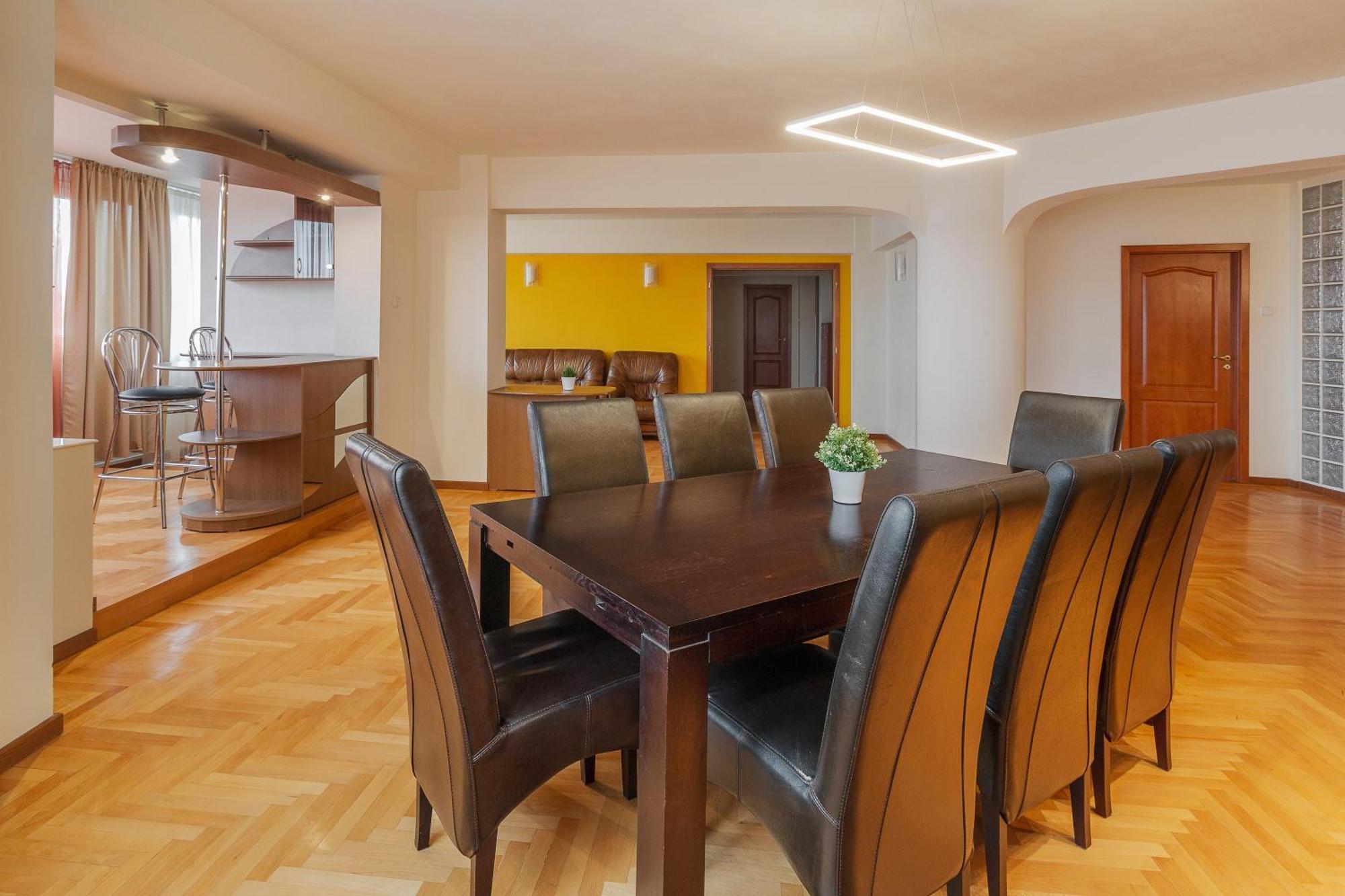 Scala Flat Apartment Oradea Ngoại thất bức ảnh